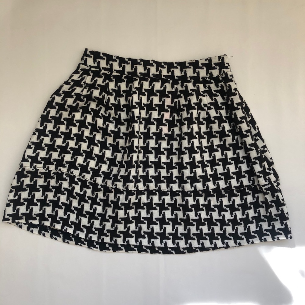Houndstooth Woven Skirt